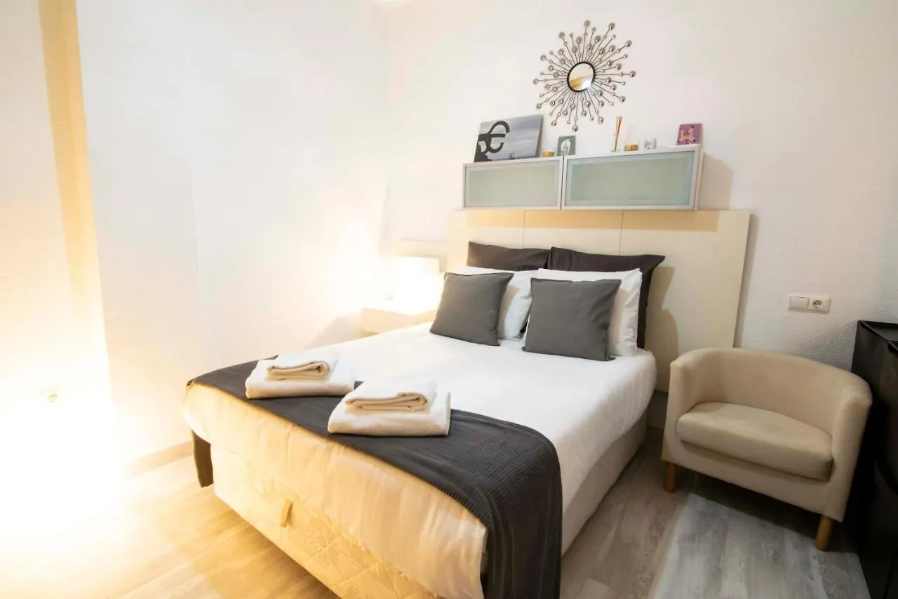 Letmalaga Centro Victoria Apartamento 0*,  Espanha