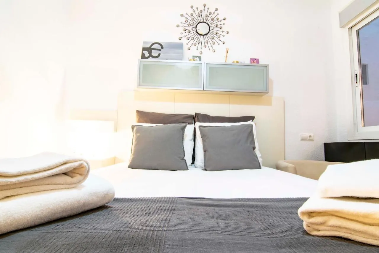 Letmalaga Centro Victoria Apartment